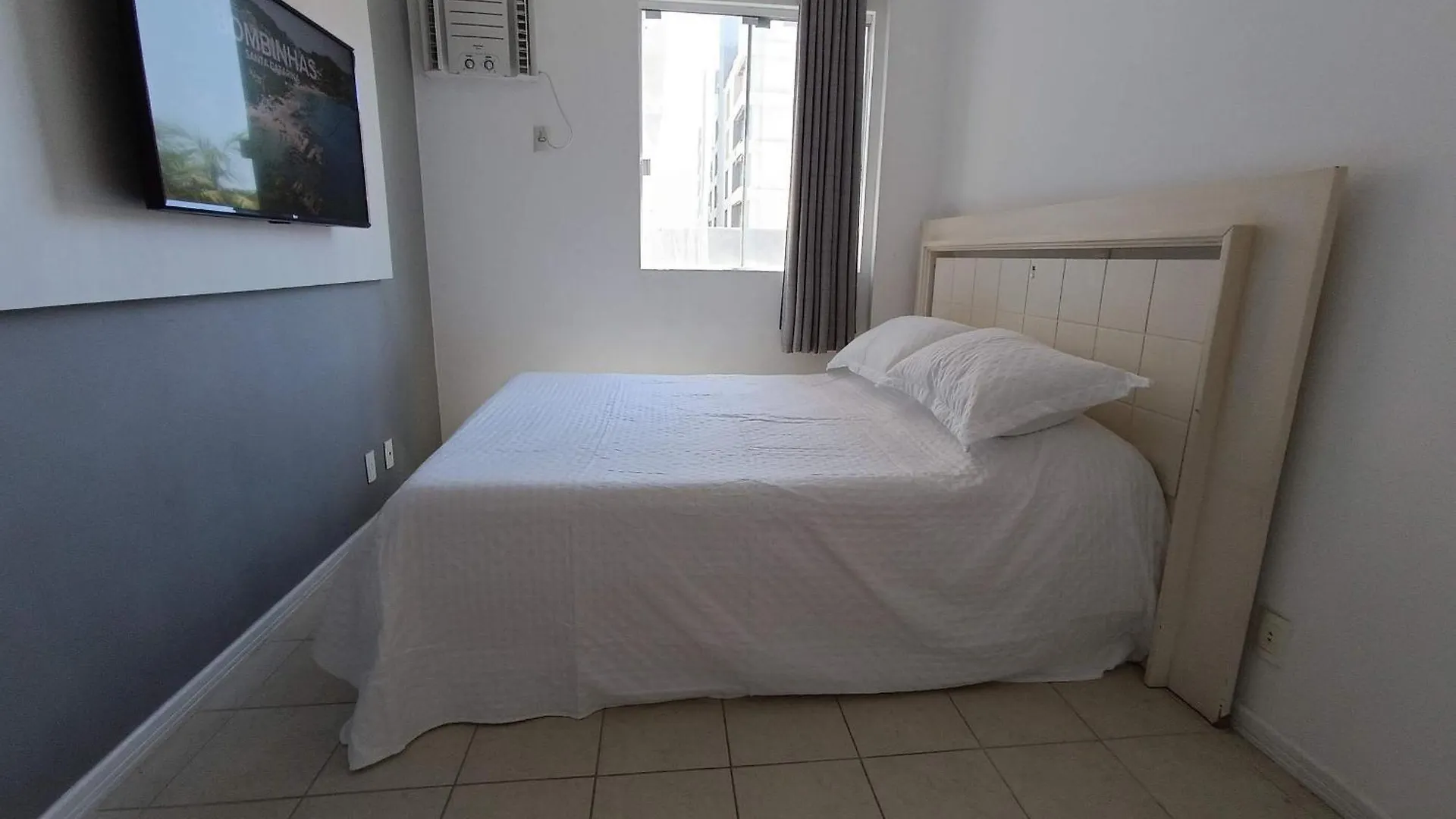 Ampla Cobertura 2 Suites Piscina Privativa بومبينهاس شقة